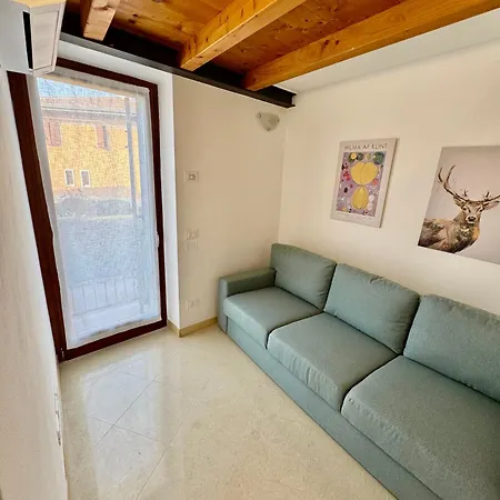 Corvina Apartment *