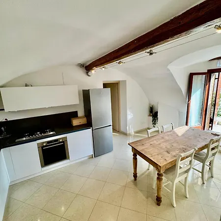 Corvina Apartment