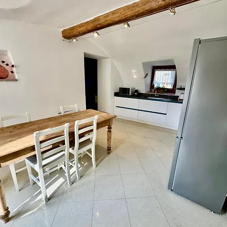 Corvina Apartment Costermano
