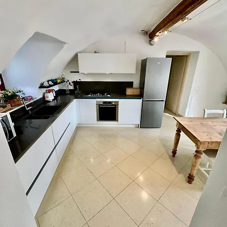 Corvina Apartment